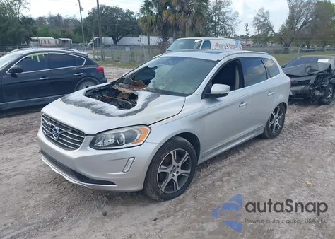 2015 Volvo Xc60 T6 Platinum из США, поврежденный, VIN YV4902RM3F2672766